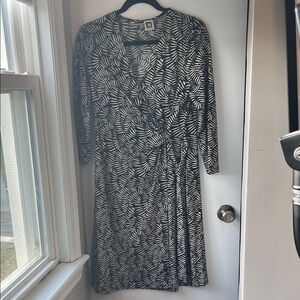 Anne Klein Black and White Leaf Print Dress